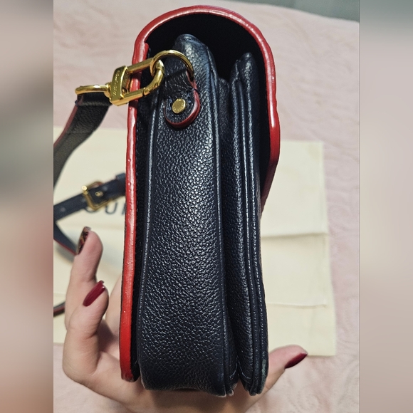 Authentic Louis Vuitton Pochette Metis Empreinte Marine Rouge - Picture 9 of 16